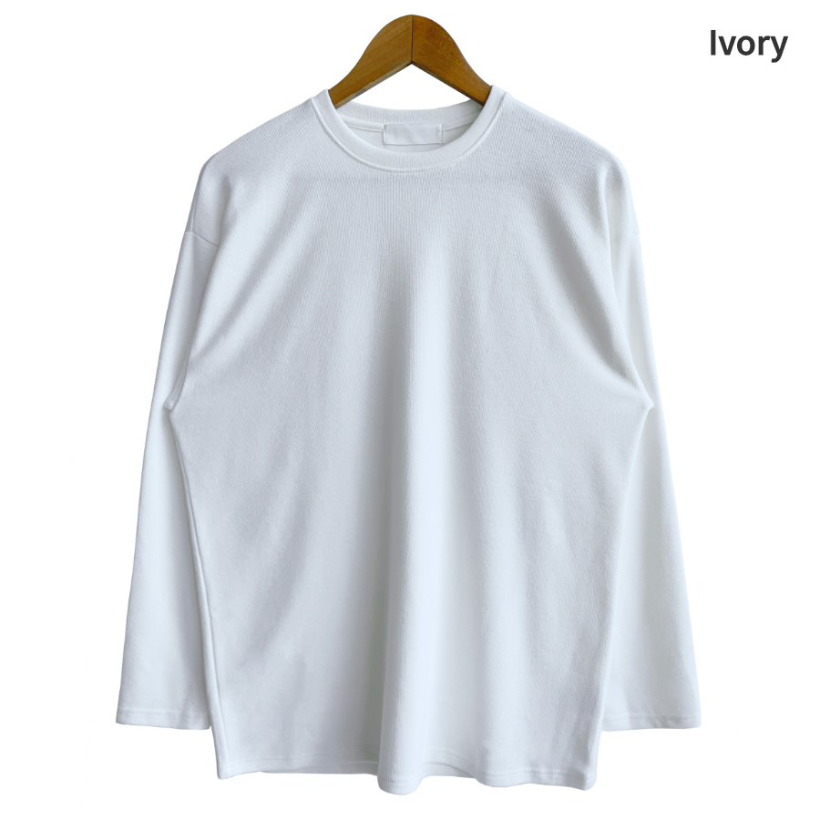long sleeved tee color image-S4L4
