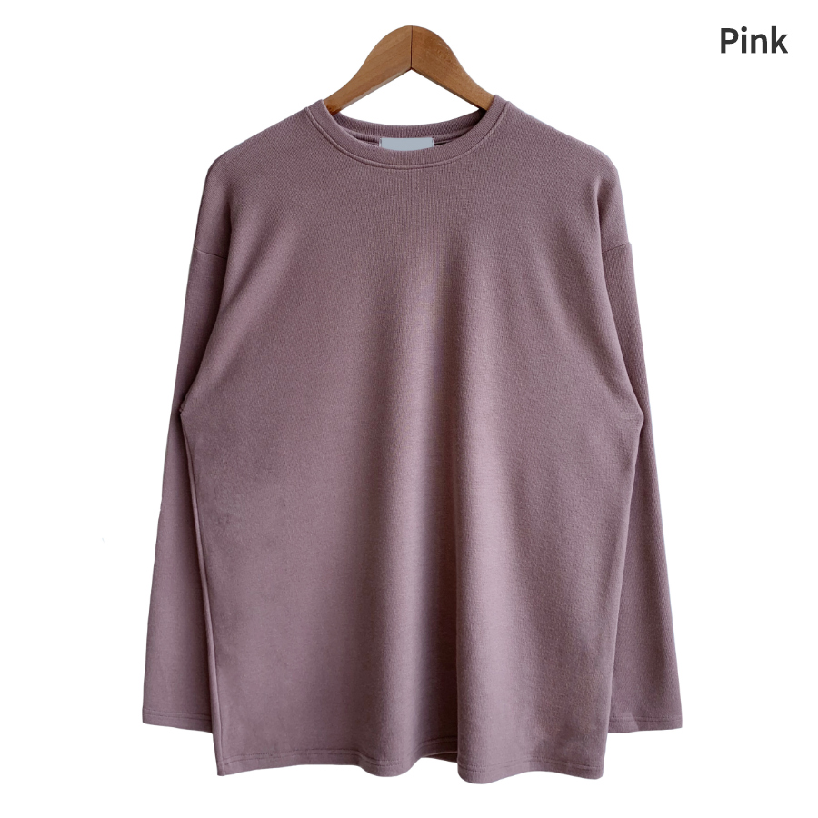 long sleeved tee color image-S4L9